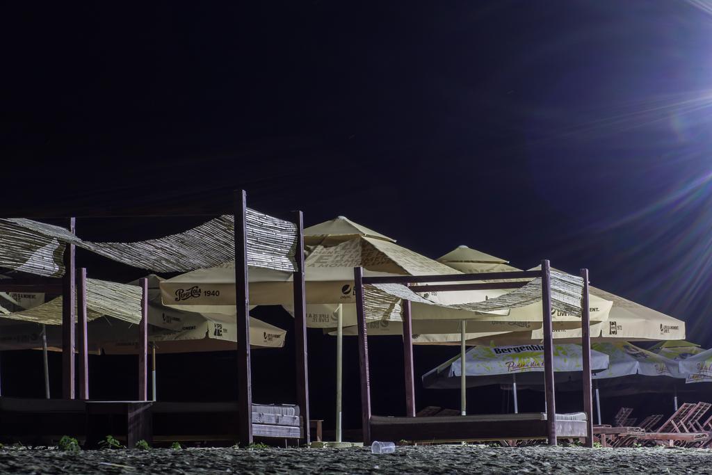 Albatros Hotel Calarasi  Bagian luar foto